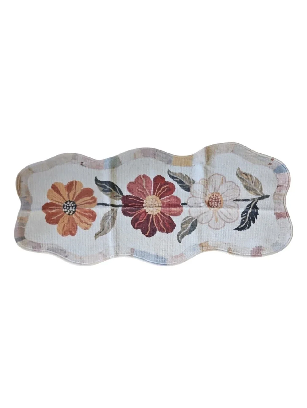 Floral Scalloped Non-Slip Runner